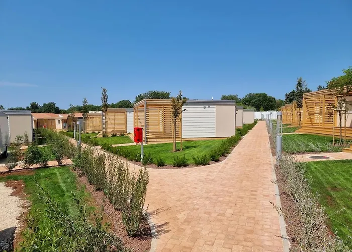 Eurocamp Mobile Homes At Fkk Naturist Ulika * Пореч