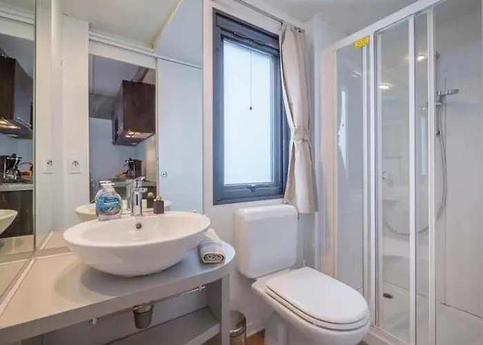 Eurocamp Mobile Homes At Fkk Naturist Ulika Пореч